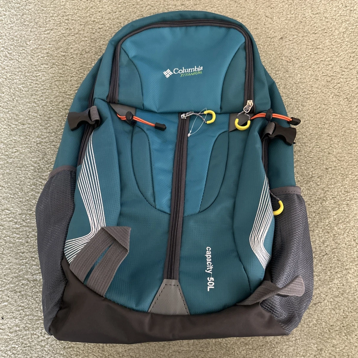 Columbia Titanium  Black Backpack with Blue Accents Ultralight Triple Canyon 36L Backpack | Columbia main image 2