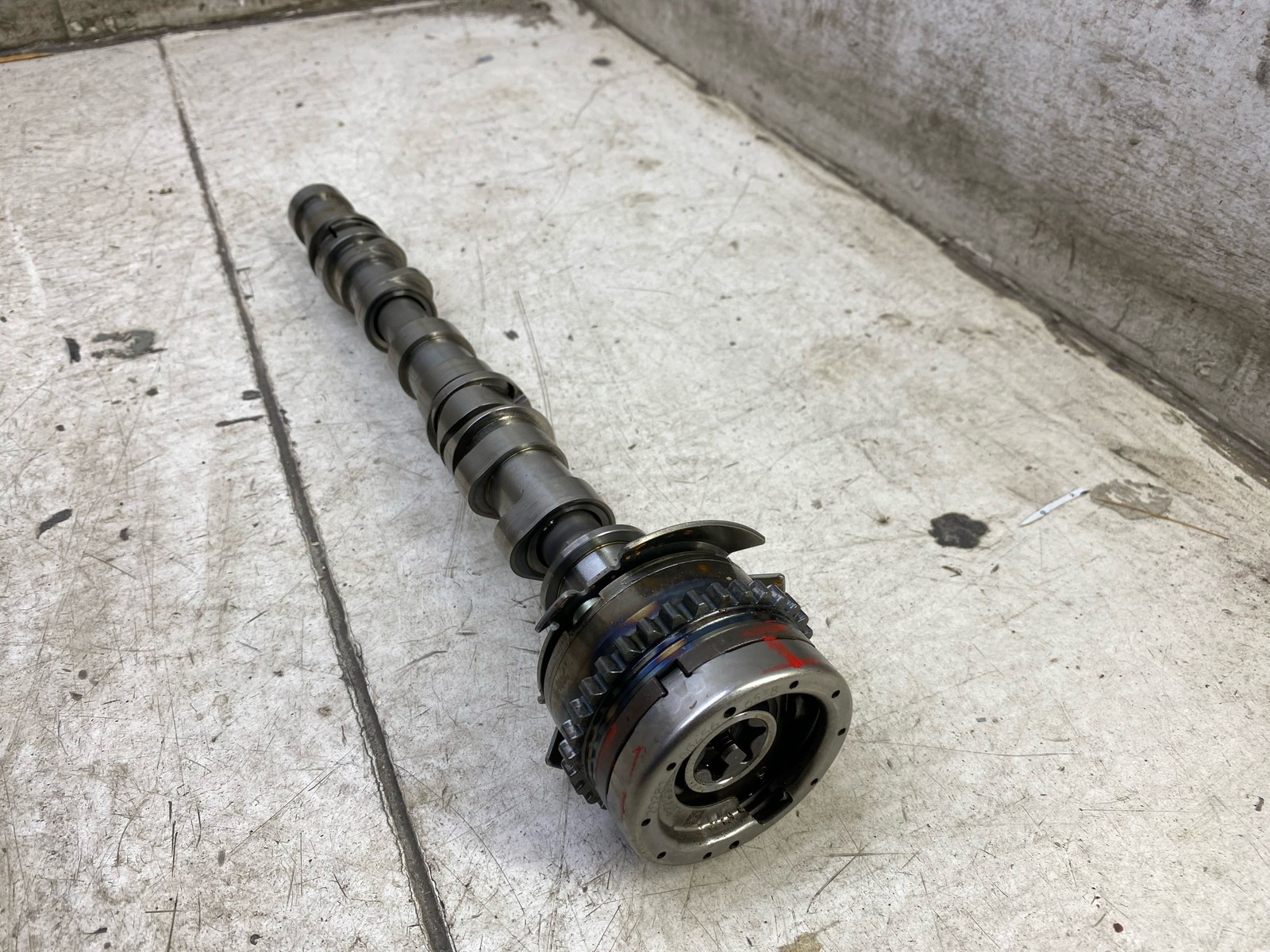 2020-2025 ASTON MARTIN DBX 4.0L V8 M177 RIGHT PASS SIDE ENGINE INTAKE CAMSHAFT