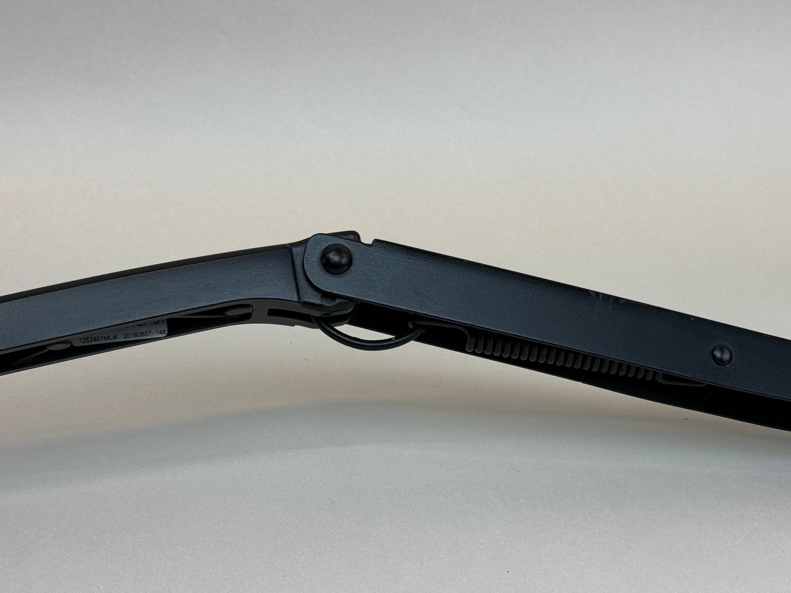 McLaren 570S 2016-2021 Right Wiper arm P/N 13A5861CP