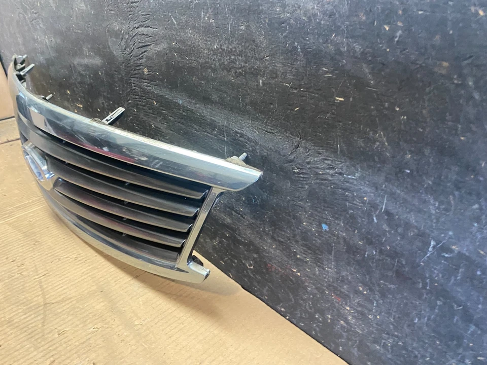 Parrilla superior delantera Infiniti G37 G25 2010 a 2015 OEM R5432 DG Foto 2 de 4