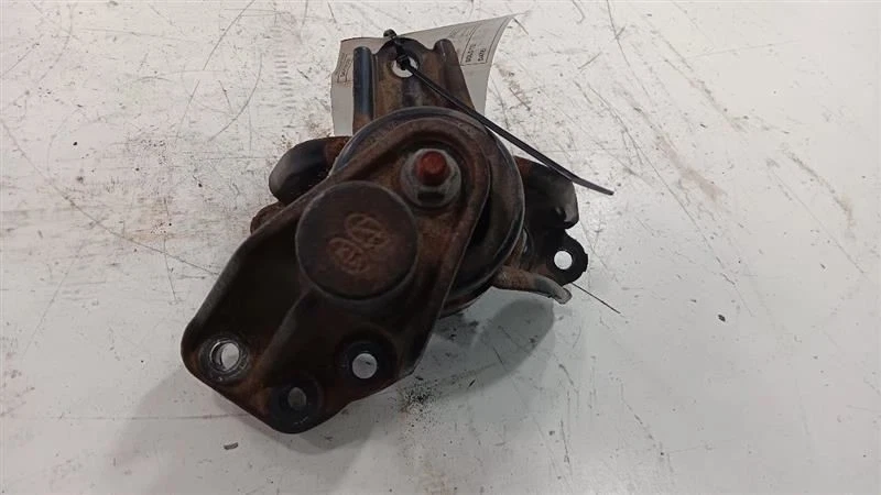Hyundai Veloster Engine Motor Mount Right Passenger  2012 2013 2014 2015  - Image 2 of 4