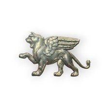 Vintage Winged Lion Pin Brooch Gold Tone Gryp...