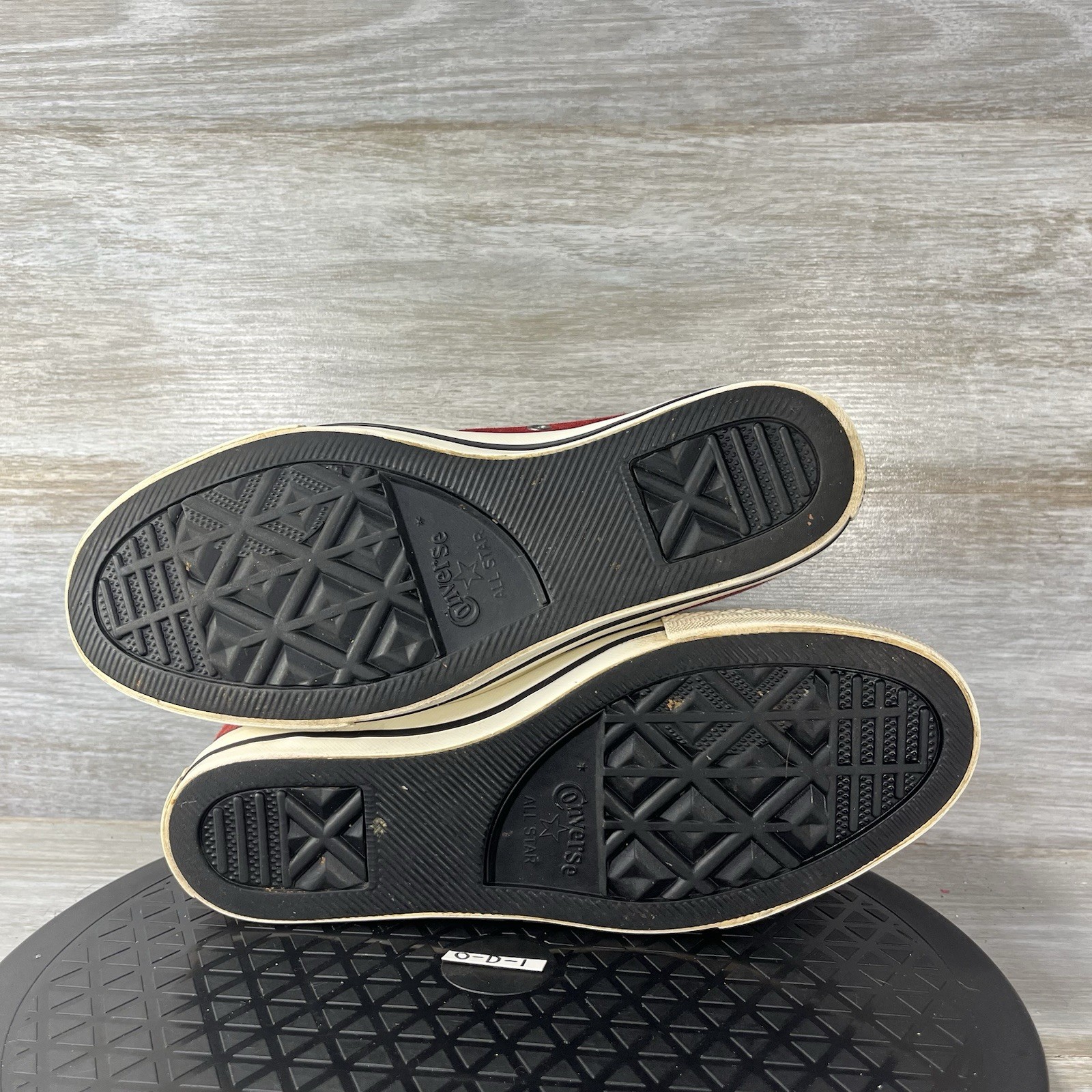 Converse Women’s CTAS Hidden Wedge Luxe Suede Red Hi Top Sneakers Size 9 thumbnail 9