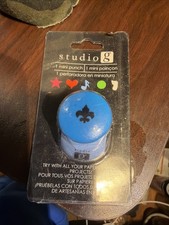 Hampton Art Studio G Mini Paper Punch Boy Scout Emblem WM0148 2011 New Boy Scout