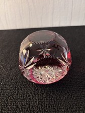 Presse papier rouge Val Saint Lambert modèle5