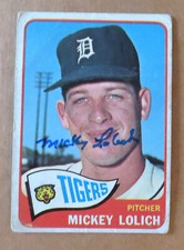 Detroit Tigers Mickey Lolich signed 1965 Topps #335 with Beckett COA