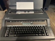Olivetti 901D Electronic Typewriter - RARE thumbnail