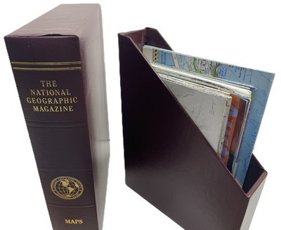 The National Geographic Magazine   MAPS Folio Case    Vintage Collection