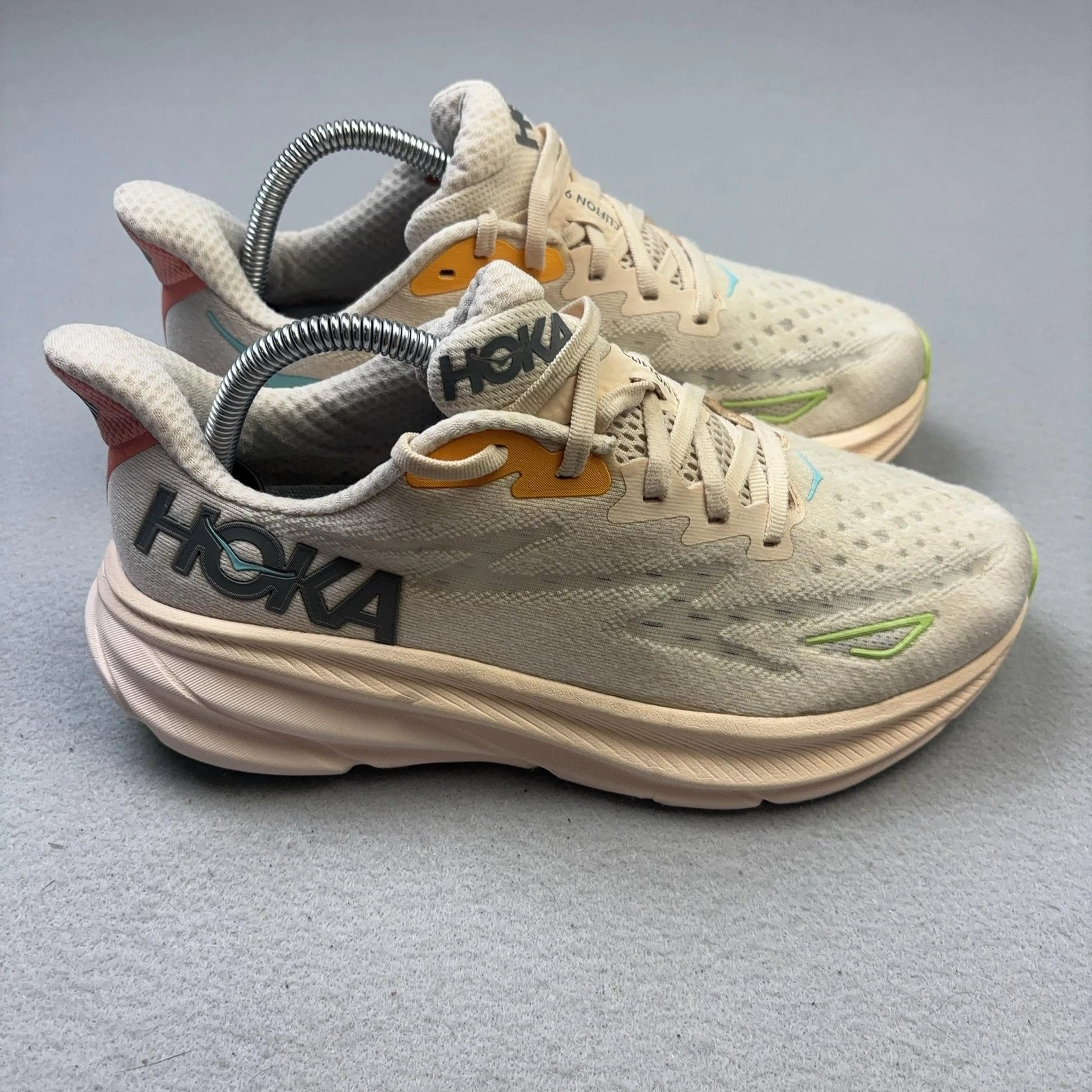 Hoka One One Clifton 9 Wide Shoes Womens Size 8.5 Running Sneakers 1132210