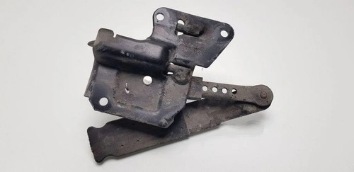 AUDI A6 4F2, C6 Motorhaubensicherung 4B0823480F 1.80 Petrol 1998 31074079