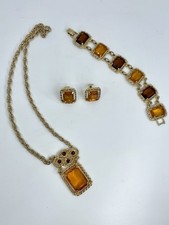 Vintage 1970 Sarah Coventry Wild Honey 3pc Necklace Bracelet Clip Earrings