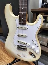 FENDER E-Gitarre ST62-90 Stratocaster gebraucht JP