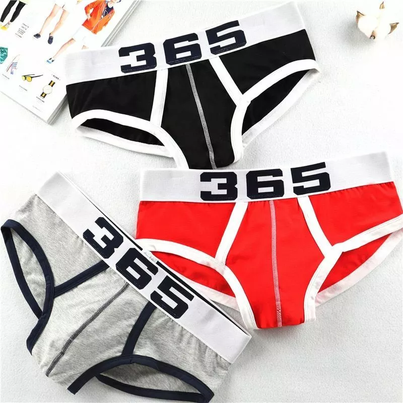 Cheap 4 Pcs Red Color Men Underwear Cotton Boxers Shorts Underpants Boy  Undies Knickers Homme Trunks Year of the Dragon New Year Gifts