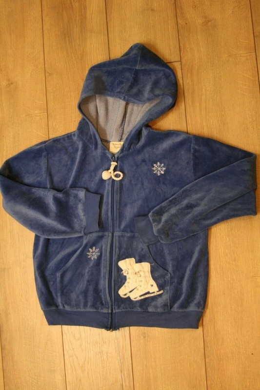 Rebecca Raggs girls velour hoodie size 7 GUC with stains