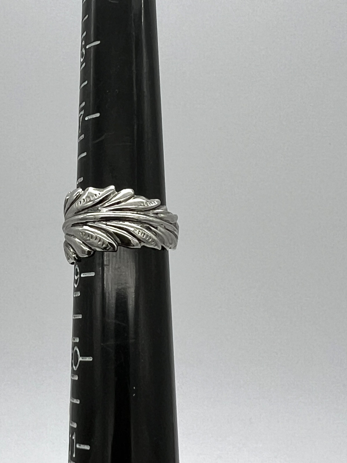 Vintage Silver Tone Leafy Pattern Adjustable Ring - image 12