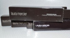 Laura Mercier Bronzer Brush Smudge Choose