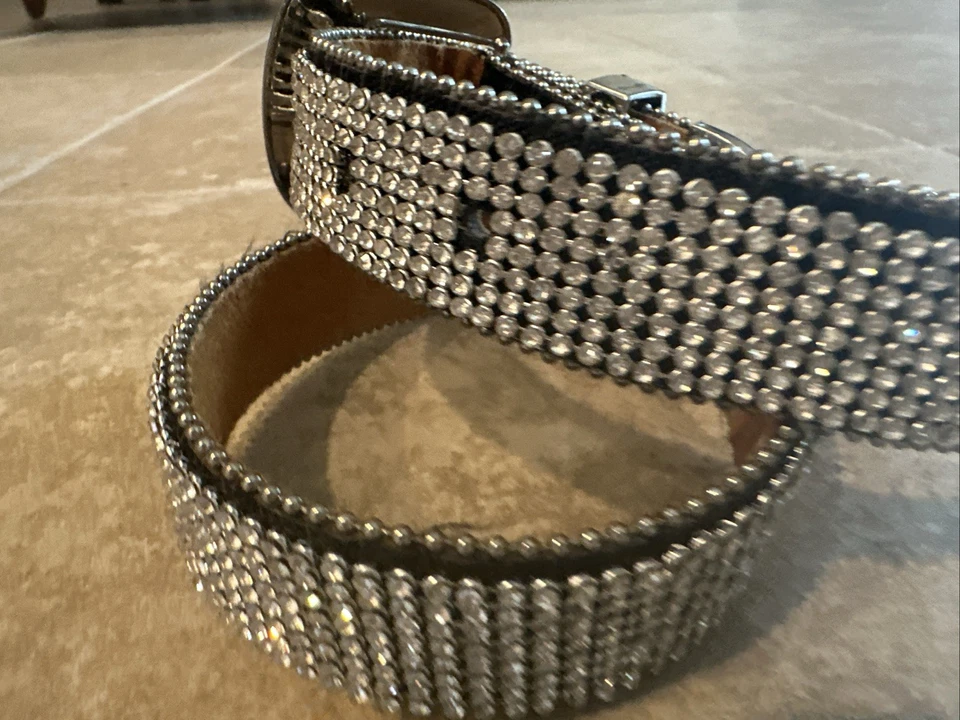 Cinturón de cuero Atlas estrás con hebilla de cebra tamaño infantil ajustable Foto 3 de 4