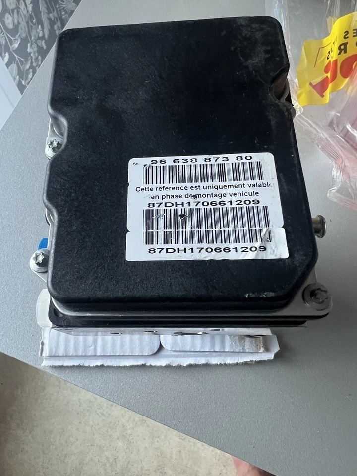 Bloc Bosch ABS / ESP Peugeot 407 Ref Origine 0265950658 9662005180 9663887380 - Photo 2/4