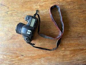 Canon EOS 5D Mark III DSLR Camera + 50mm f/1.8 Lens – Great Value Bundle