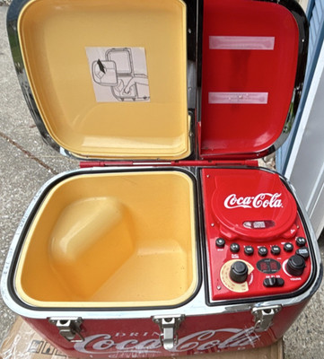 Coca-Cola Coolbox Cooler Radio CD Player Red Yellow Collectible 2001 Original