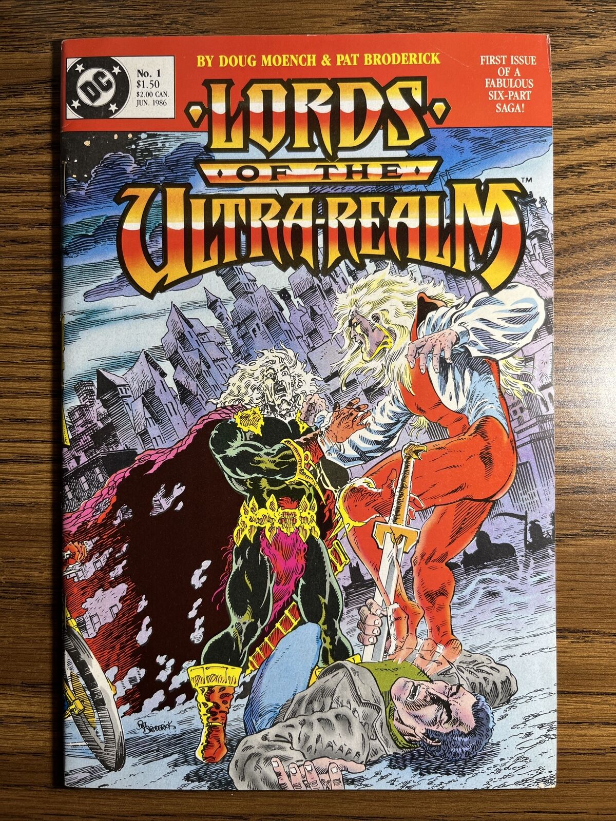 LORDS OF THE ULTRA REALMS NO 1 PAT BRODERICK COVER  Doug Moench DC COMICS 1986