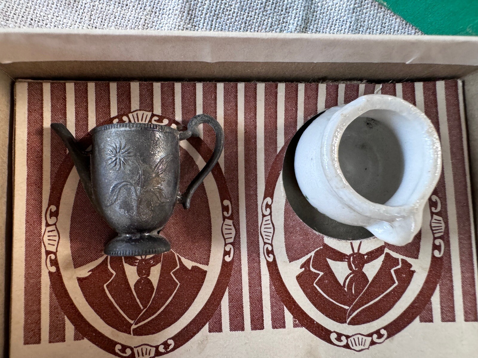 VTG Pott Brothers Miniature T. Pot & P. Pot  -LA Souvenir 1940 -FISHLOVE & CO.