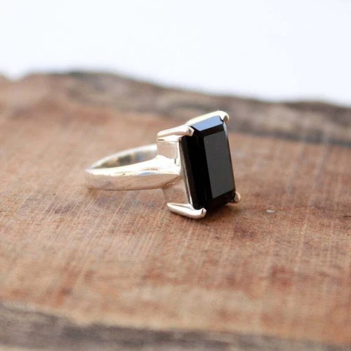 925-Sterling Silver Natural Black Onyx Rectangle Shape Handmade Ring For Women