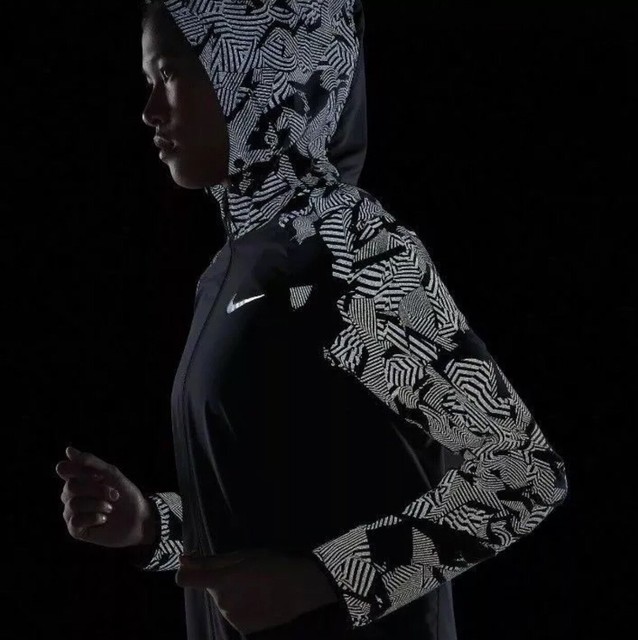 Nike Essential Flash Women's Reflective Running Jacket Aq4743 010 Sz Small for sale online | eBay