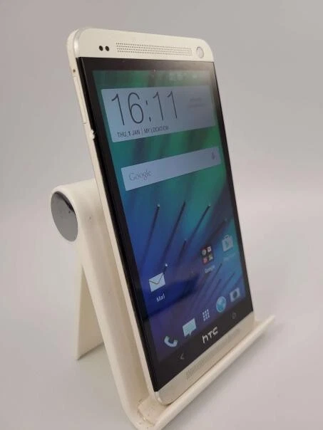HTC One M7 Silver Unlocked 32GB 2GB RAM Touchscreen Android Smartphone - Image 3 of 4