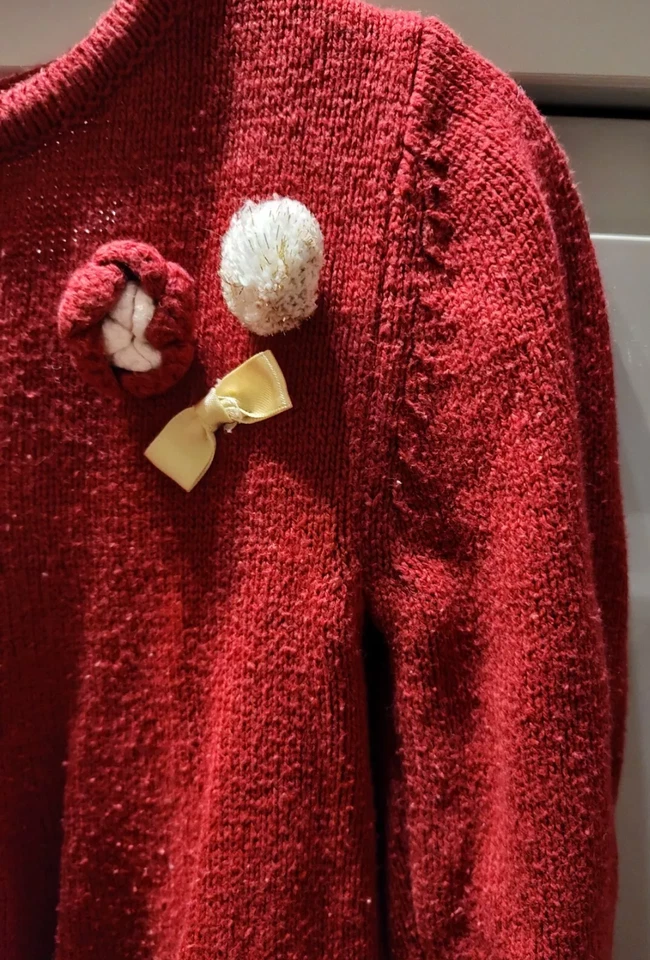 Vestido rojo para niñas Heirlooms by Polly Flinders estampado de renos de Navidad 2 años Foto 2 de 4