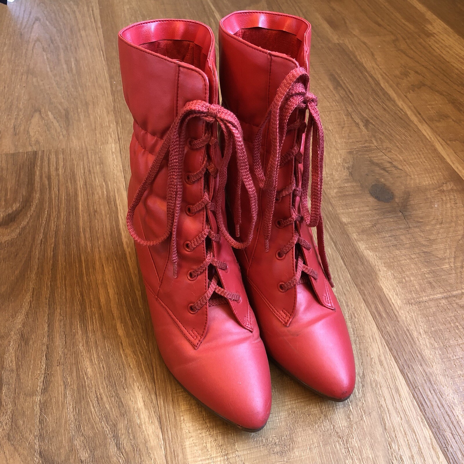 red granny boots