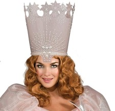 The Wizard of Oz: Glinda for Adults, 's No Size