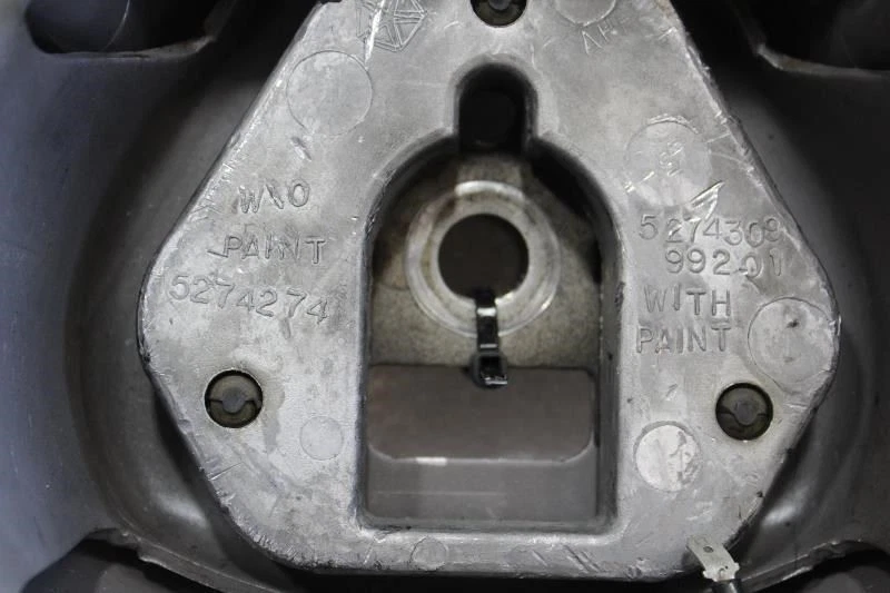 1990 1991 1992 1993 1994 1995 Plymouth Acclaim volante gris Foto 3 de 4