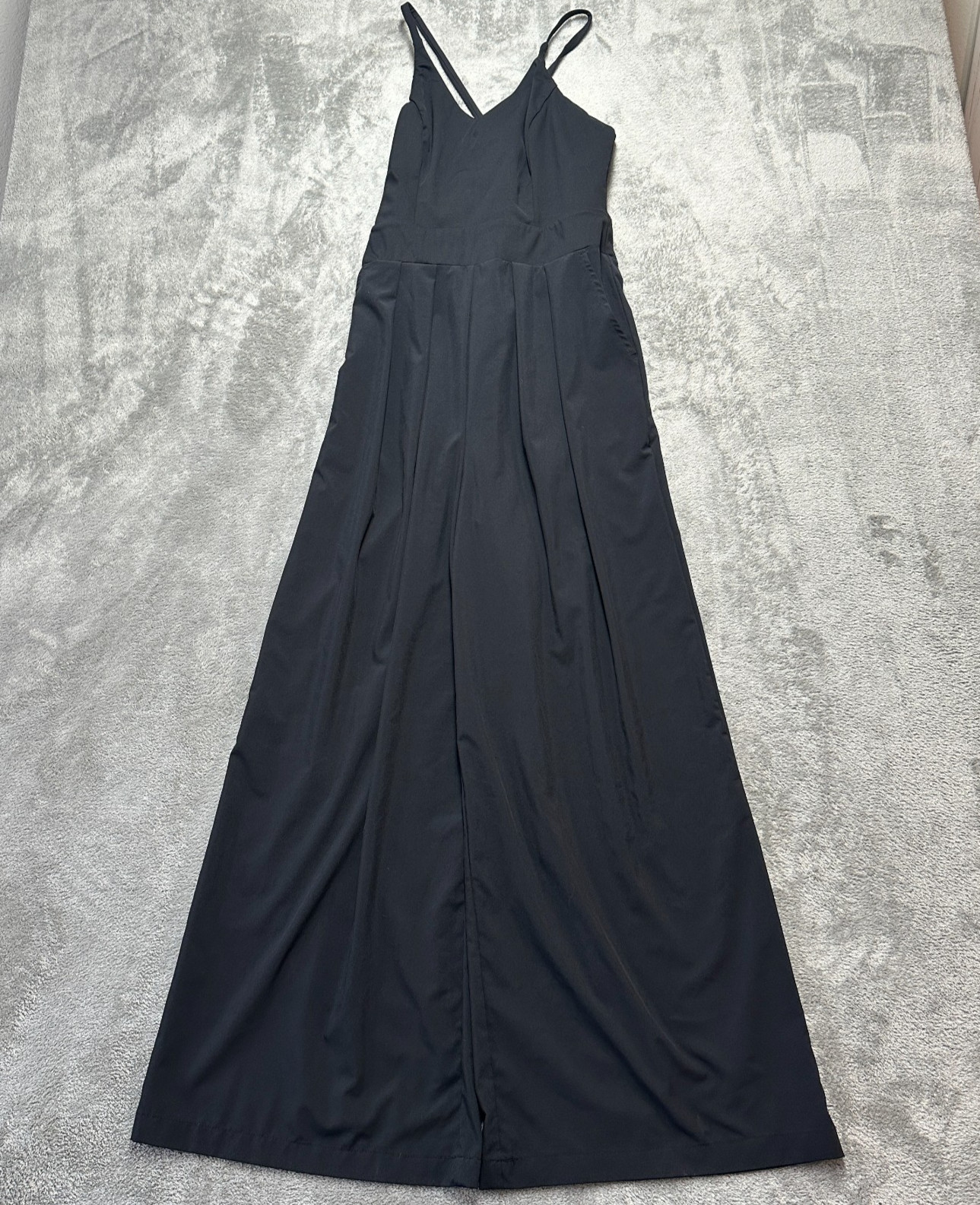 Halara Jumpsuit Womens Size Small Black Sleeveless V-neck Wide-Leg