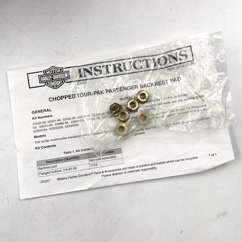 Almohadilla de respaldo de vinilo liso picada Tour Pak 97-13 Touring OEM Harley 52898-98A Foto 2 de 4