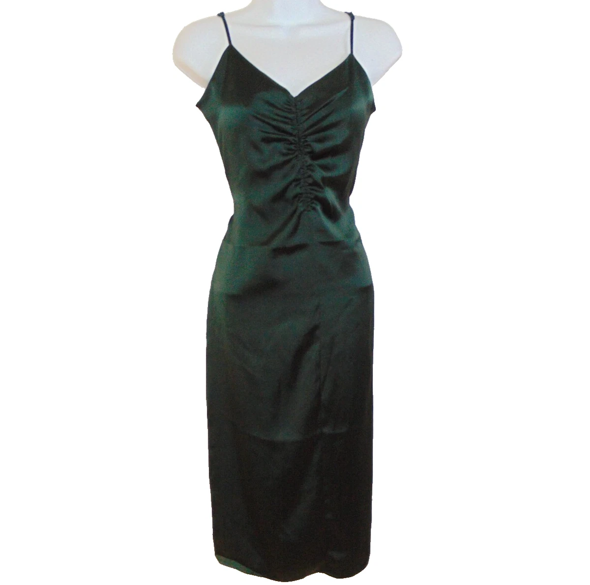 express green dresses Green Express Long Sleeve Cocktail Dresses Sila Long Sleeve Embellished  Maxi Dress In Emerald Green