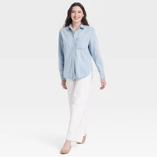Women's Relaxed Fit Denim Button-Down Shirt - Universal Thread Light Wash XS