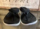 CROCS Women’s Crocband Flip Flops Thong Sporty Beach Sandals SZ 7 Black White — photo 4