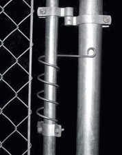 Small Gate Closer   Self Closing for Outdoor Chain Link Dog and/or Pool Gate