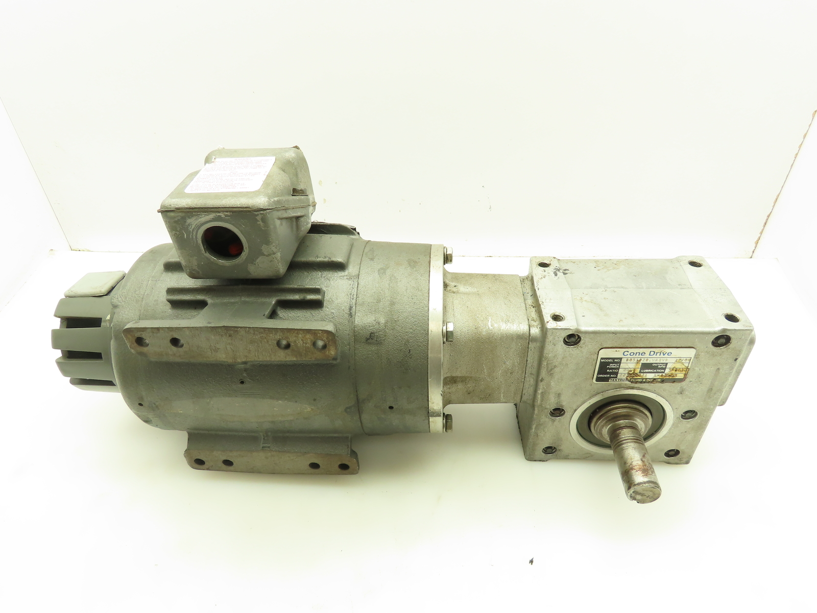 Cone Drive B051020.WAQVB Gear Reducer 20:1 Ratio 1"RH Sh. w/Inverter Drive Motor