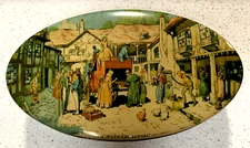 Vintage Candy Tin M.A. Craven England Mr. Pickwick's Arrival oval GUC