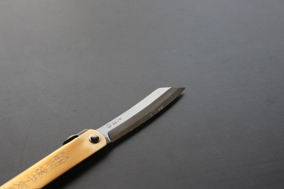 Navaja de bolsillo Higonokami azul 2 warikomi 75 mm mango de latón Mitsuo Saku EE. UU. Foto 2 de 4