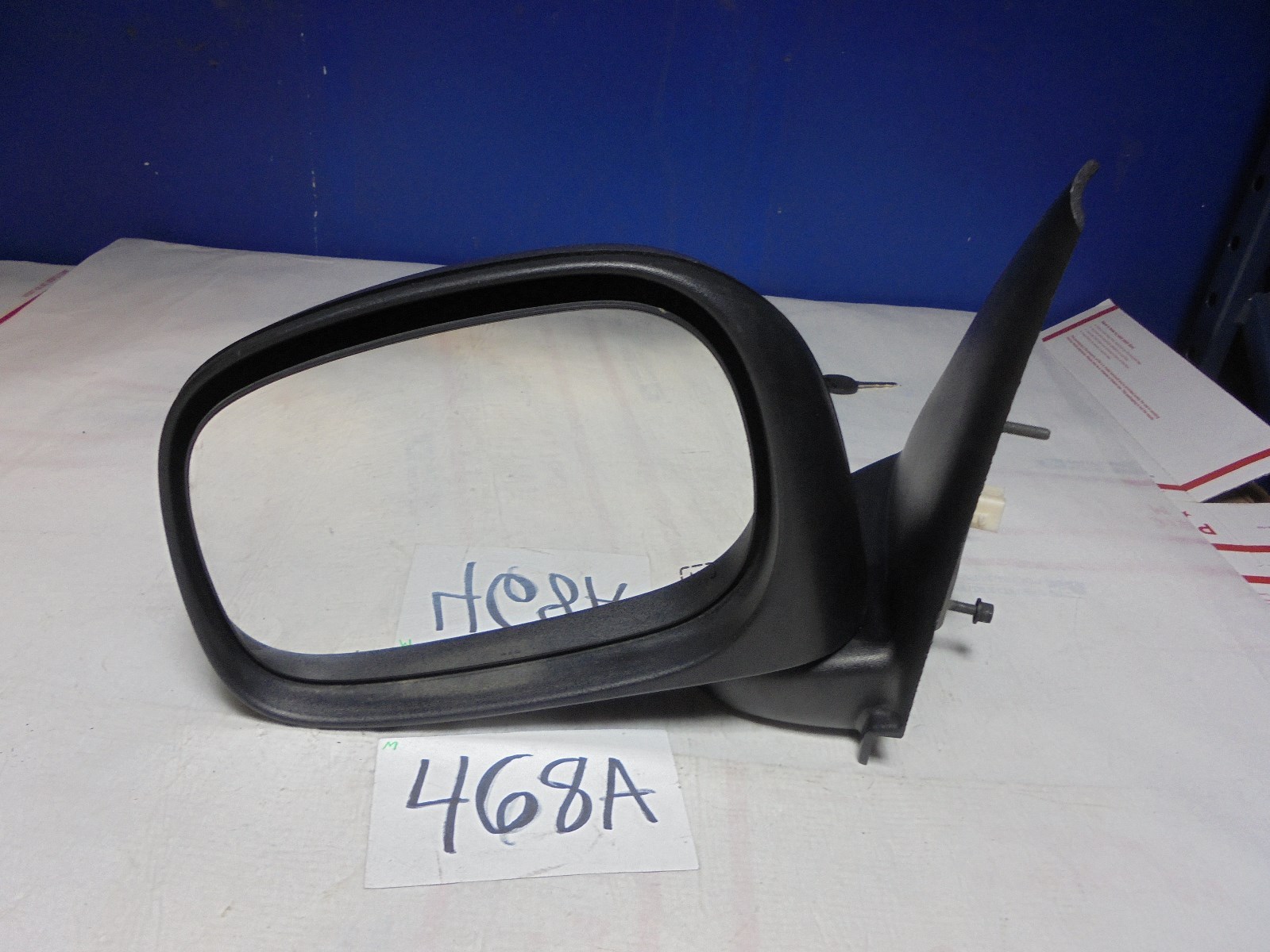 2002 - 2008 Dodge Pick Up 1500 DRIVER side Mirror Used power BLACK TEXTURE #468A