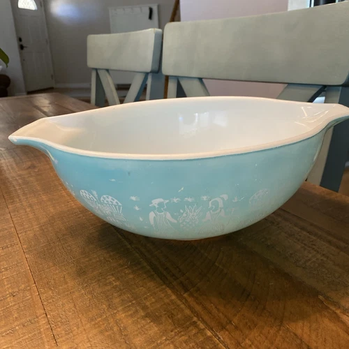 Vintage Pyrex Turquoise Amish Butterprint Cinderella 4 Qt Mixing Bowl #444