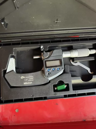 Mitutoyo 1-2" Digital Outside Micrometer .00005