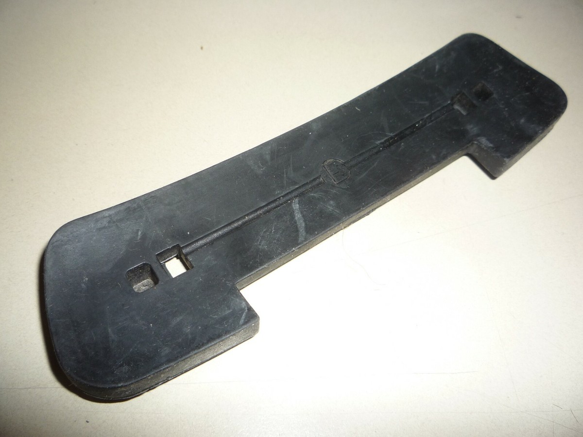 Yakima 8810097 Replacement "F" Pad 12 thumbnail image
