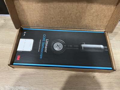 3M Littmann CORE Digital Stethoscope - Mirror-finish & Black 8890