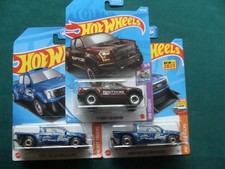 HOT WHEELS FORD F-150 LIGHTNING CUSTOM (2) & '17 FORD F-150 RAPTOR (1) SET OF 3