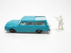 MATCHBOX LESNEY #42 STUDEBAKER LARK WAGONAIRE WITH HUNTER NM