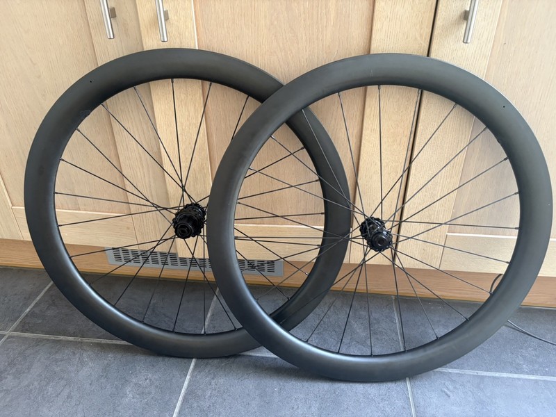 Industry Nine Solix Wheelset, 24h CL, Shimano HG11, Farsports 50x24 mm int.